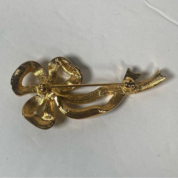 Vintage Bow Brooch Gold Tone W/Black Enamel and Rhinestones - Picture 3 of 7